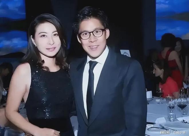 霍启刚又升职了级别很高妻子郭晶晶立了大功！(图10)