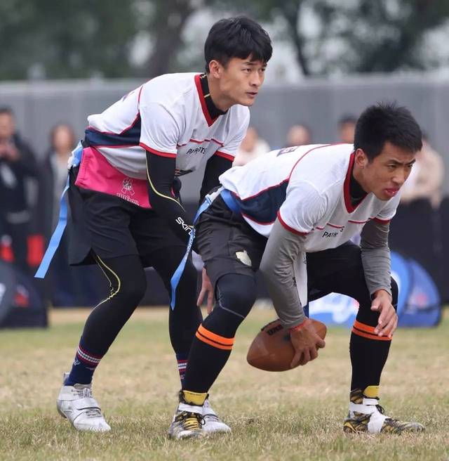 2025年全国雪地腰旗橄榄球公开赛在哈尔滨开赛(图1)