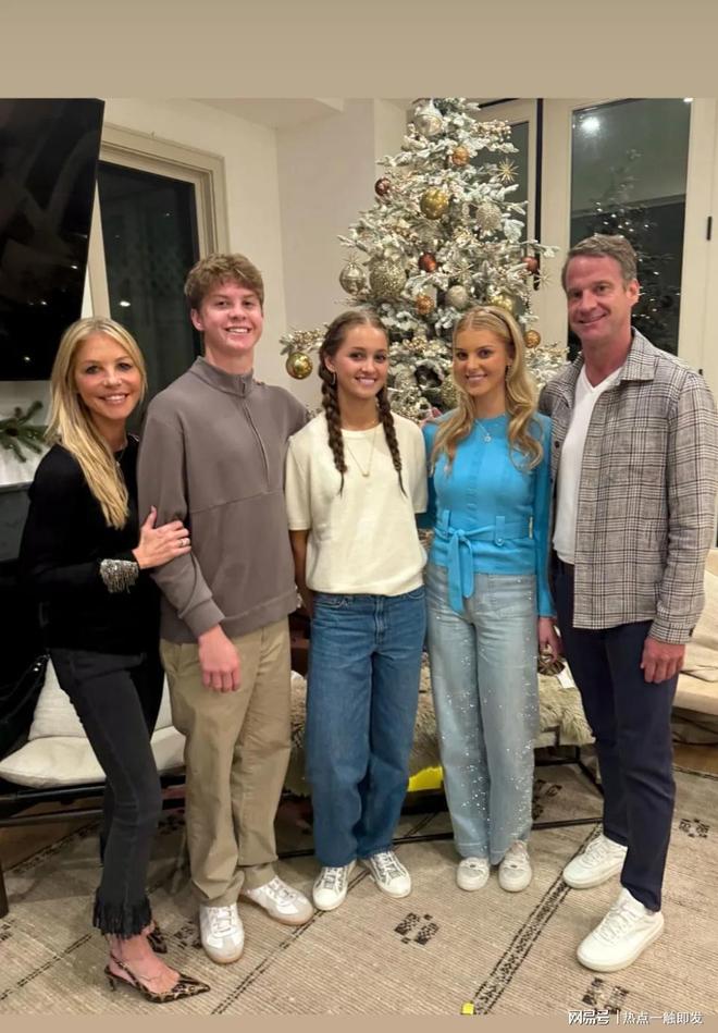 美国教练年薪9000万却吝啬购物袋收费遭群嘲(图3)