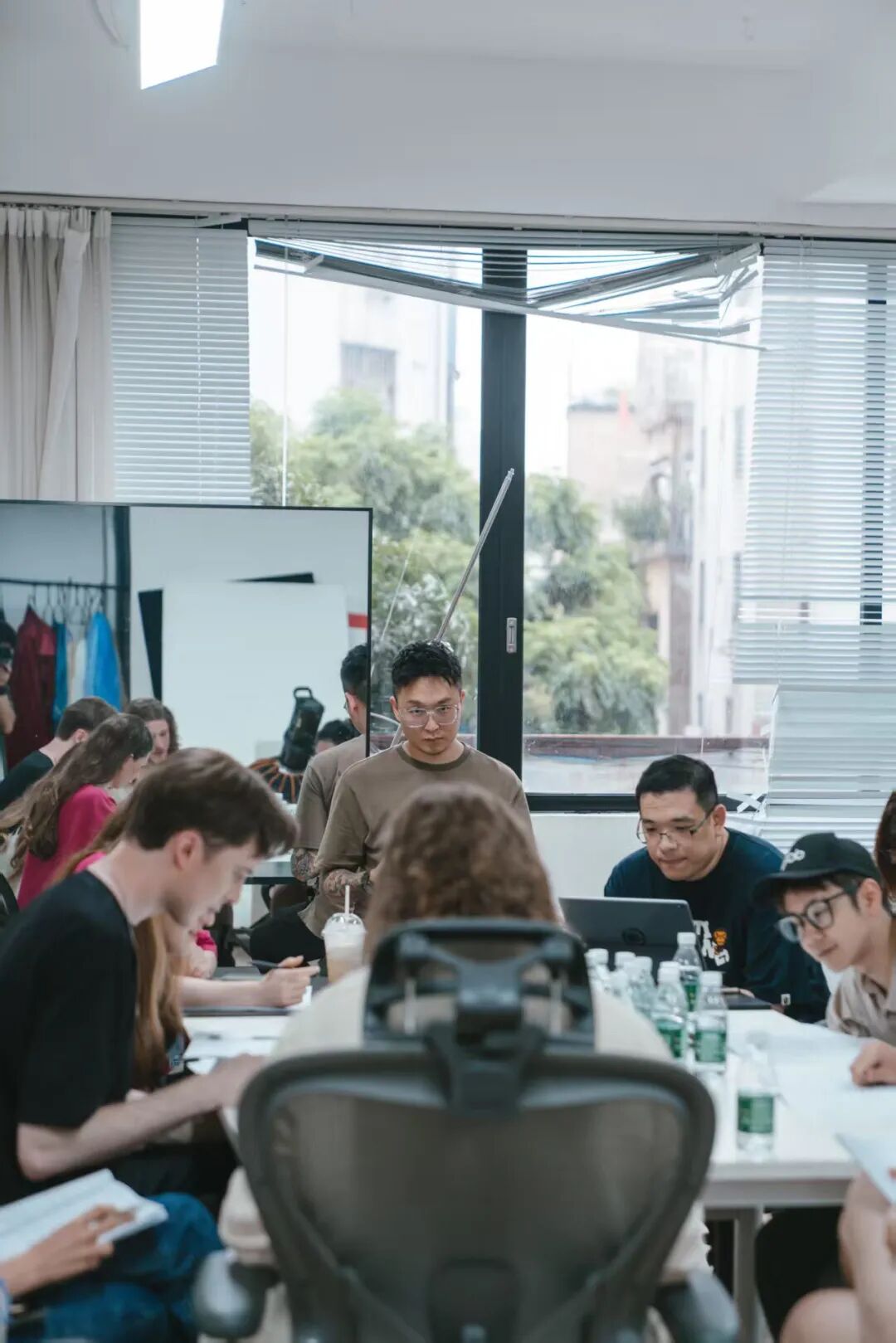 “杀疯”全球的爆火短剧为什么是中国批量制造？(图7)