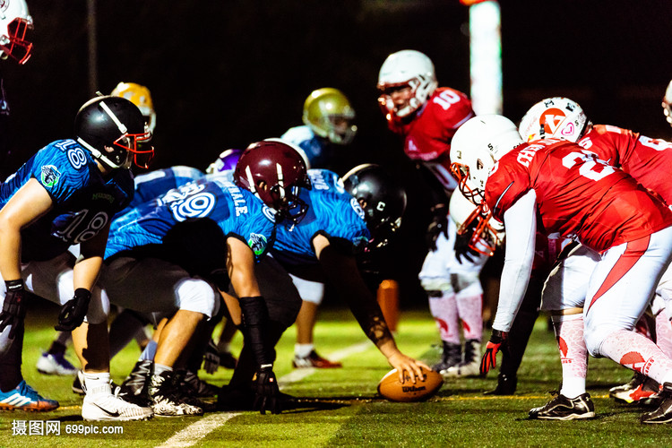 Lil Uzi Vert助阵印第安纳大学橄榄球全国冠军赛：音乐与体育的完美交融(图1)