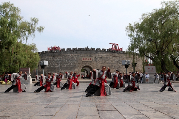 济宁：健身举步可享  赛事点燃全城(图2)