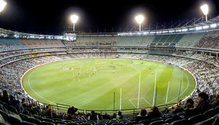 自己人打脸了！前队友爆猛料：詹姆斯在园区根本没特权我们天天打游戏(图1)