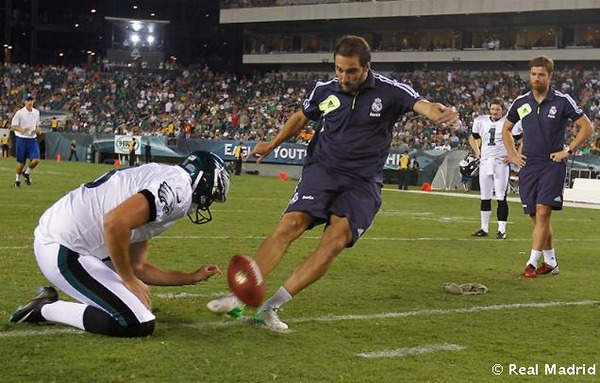 橄榄球的起源是？这个回答惊了-爱奇艺(图1)