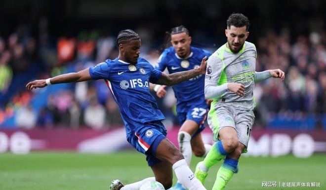 特朗普被骂纽约街头骗子苦等40年出手！NFL这回撞枪口上了(图2)