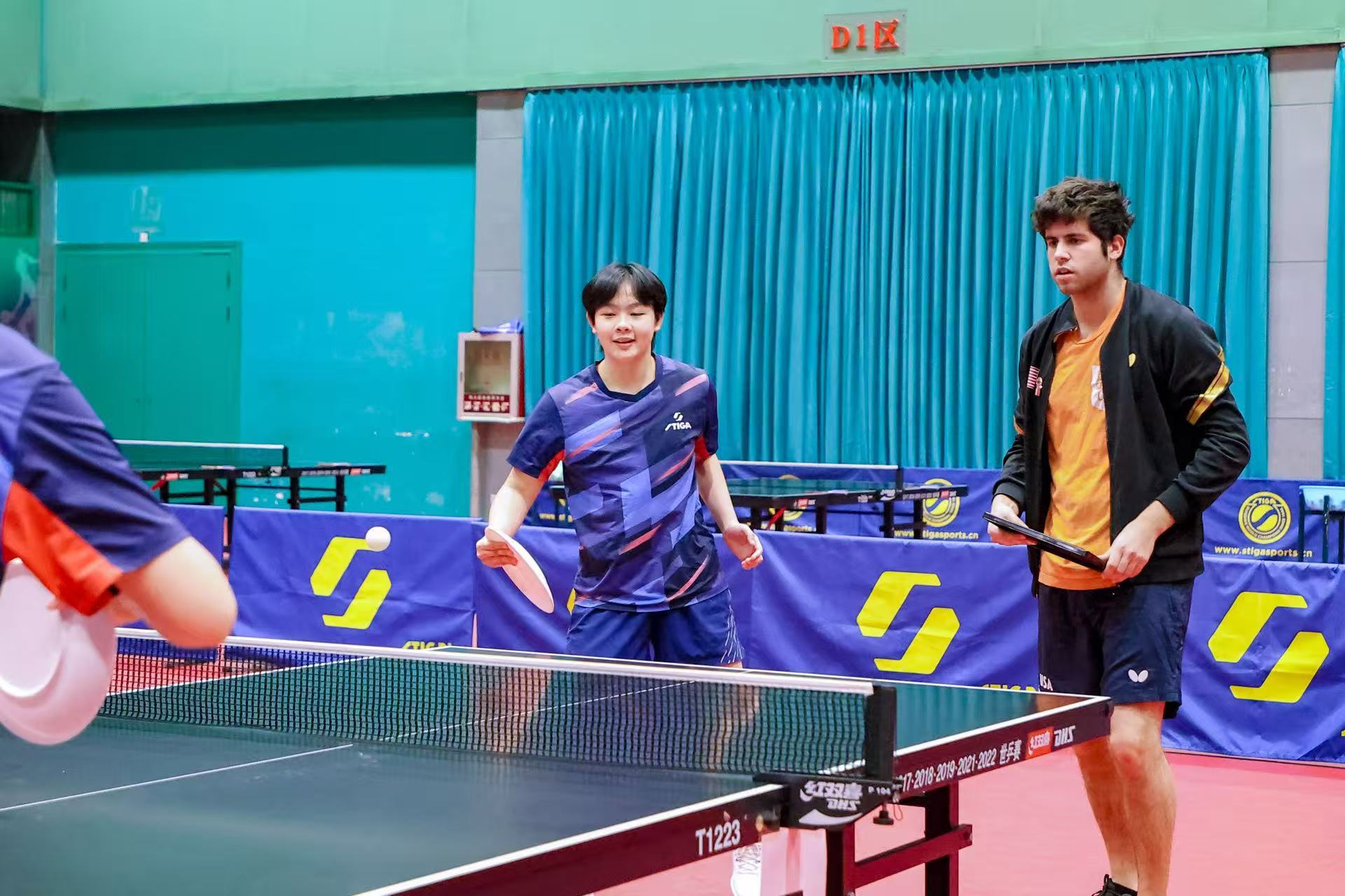 美国青年乒乓球爱好者：来到这里我圆梦了(图5)