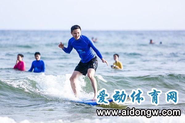 香港男队全胜夺冠橄榄球新篇章开启！(图1)