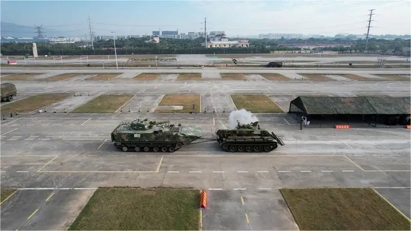 一周军评：年终岁尾话“哭穷”-扬基(图10)